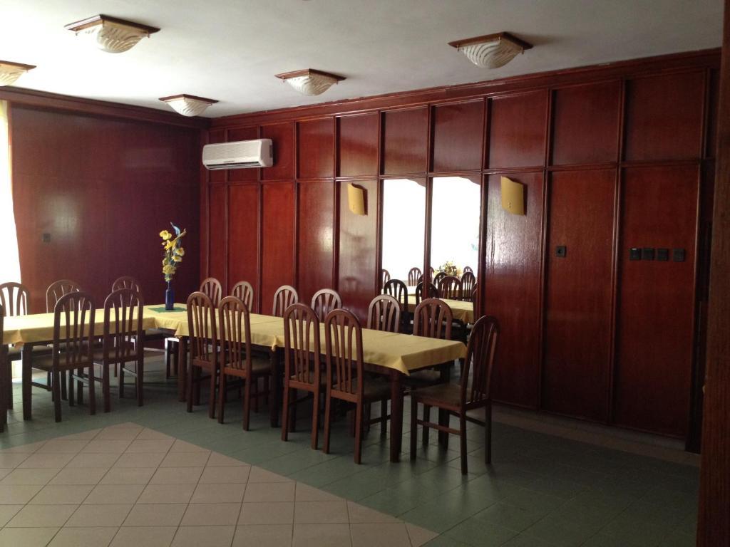 Korona Szallo Otel Kanije Dış mekan fotoğraf