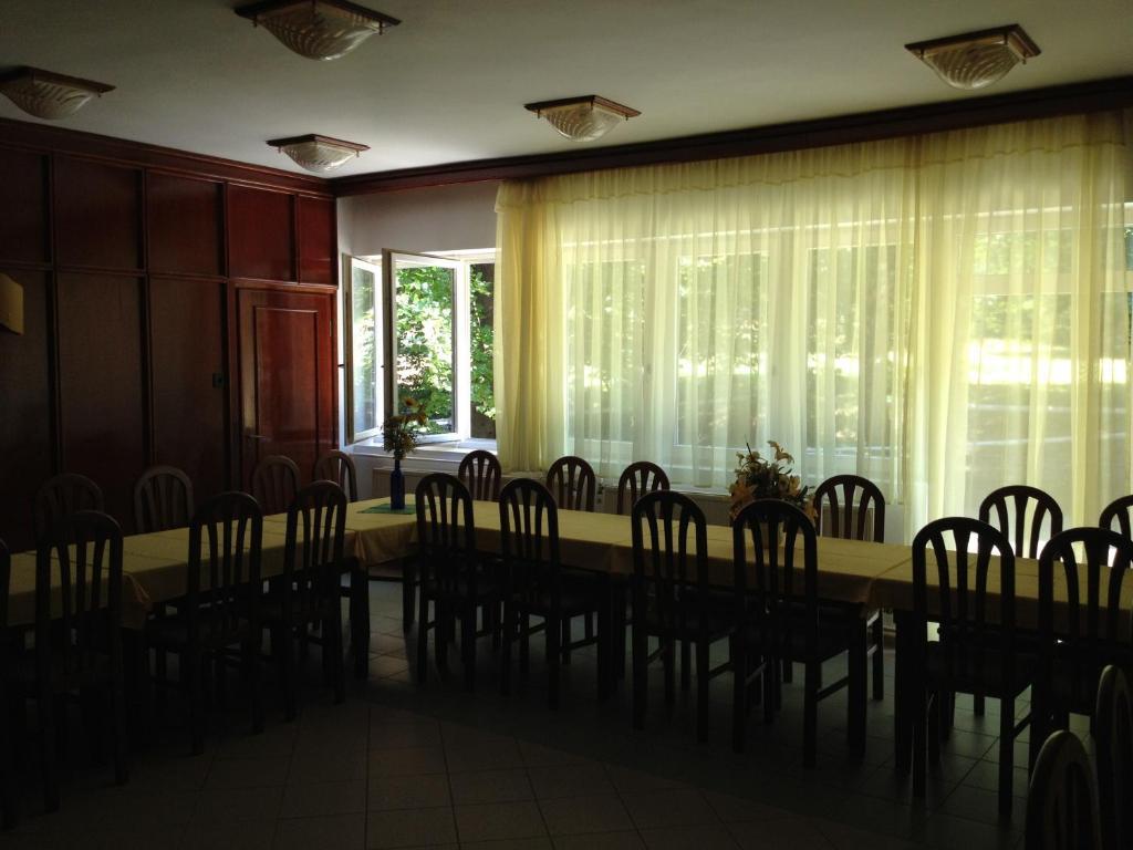 Korona Szallo Otel Kanije Dış mekan fotoğraf