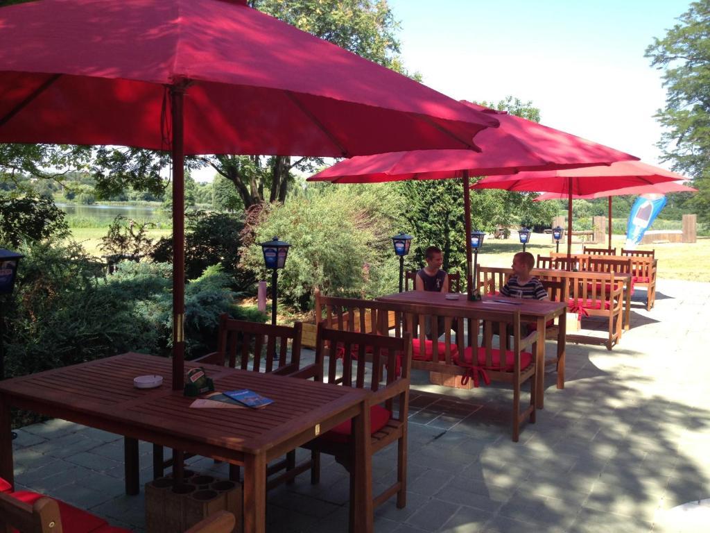 Korona Szallo Otel Kanije Dış mekan fotoğraf