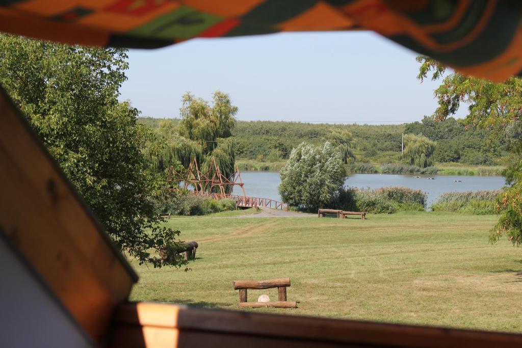 Korona Szallo Otel Kanije Dış mekan fotoğraf